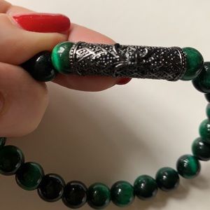 Green beaded bracelet
